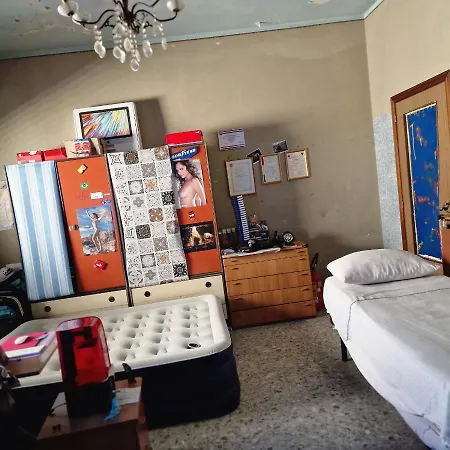Lisabella Bed & Breakfast *
